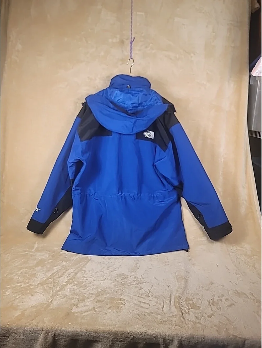 The Northface Gore Blue Tex Zip Up Jacket Size Medium